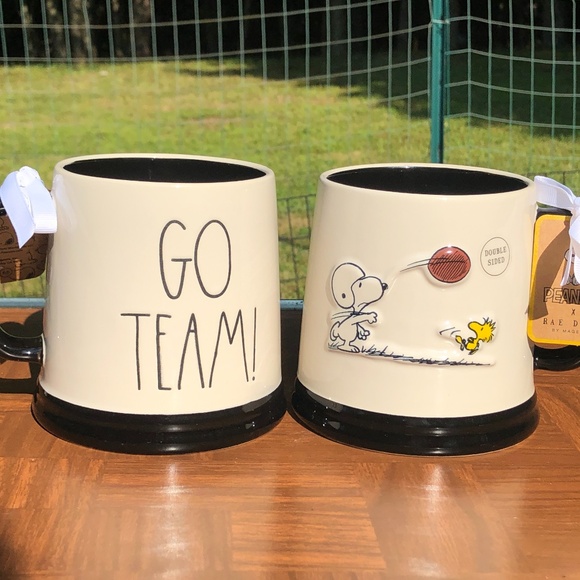 NWT Rae Dunn New Peanuts Snoopy & Woodstock Extra Large Football Mug "Go Team!" - Picture 1 of 6